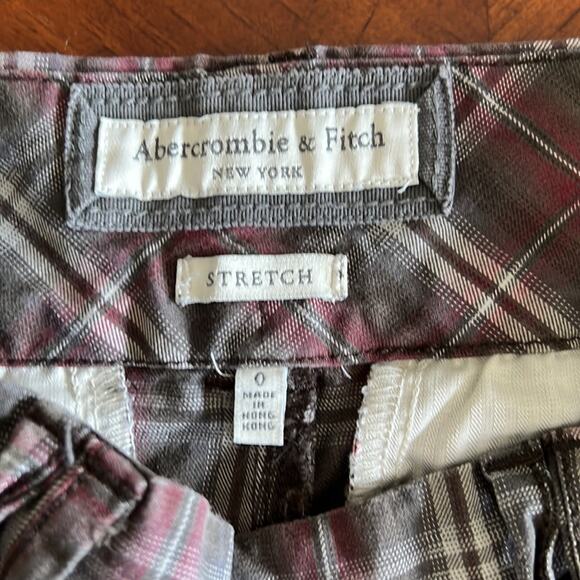 Abercrombie & Fitch Size 0 Plaid Bermuda Shorts with cuffs Preppy Long - Picture 3 of 8